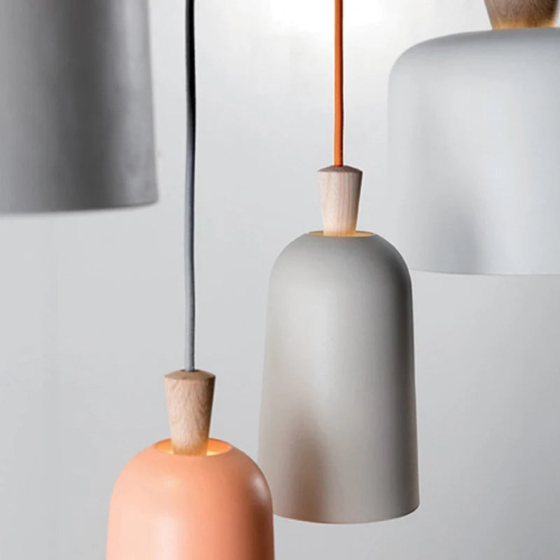 Nordic Creative Orange Aluminum Pendant Lamp for Living Room Home Decor Modern Wood LED E27 LED Bulb Hanging Lighting Fixture
