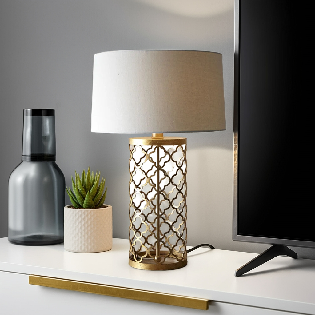 American Golden Wrought Iron Hollow Pattern Livingroom Table Lamp Luxury Bedroom Bedside LED E27 Beige Cloth Cover Desk Lighting