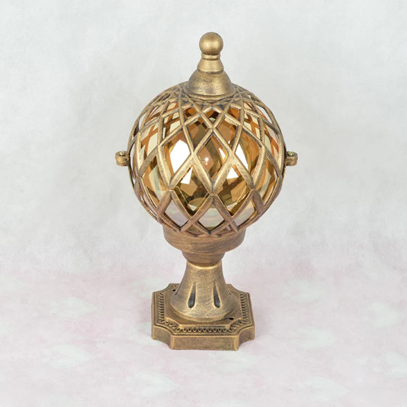 European-Inspired Glass Globe Post Lamp with E27 Socket & IP65 Waterproof, Cast Iron Outdoor Landscape Lighting for Gardent