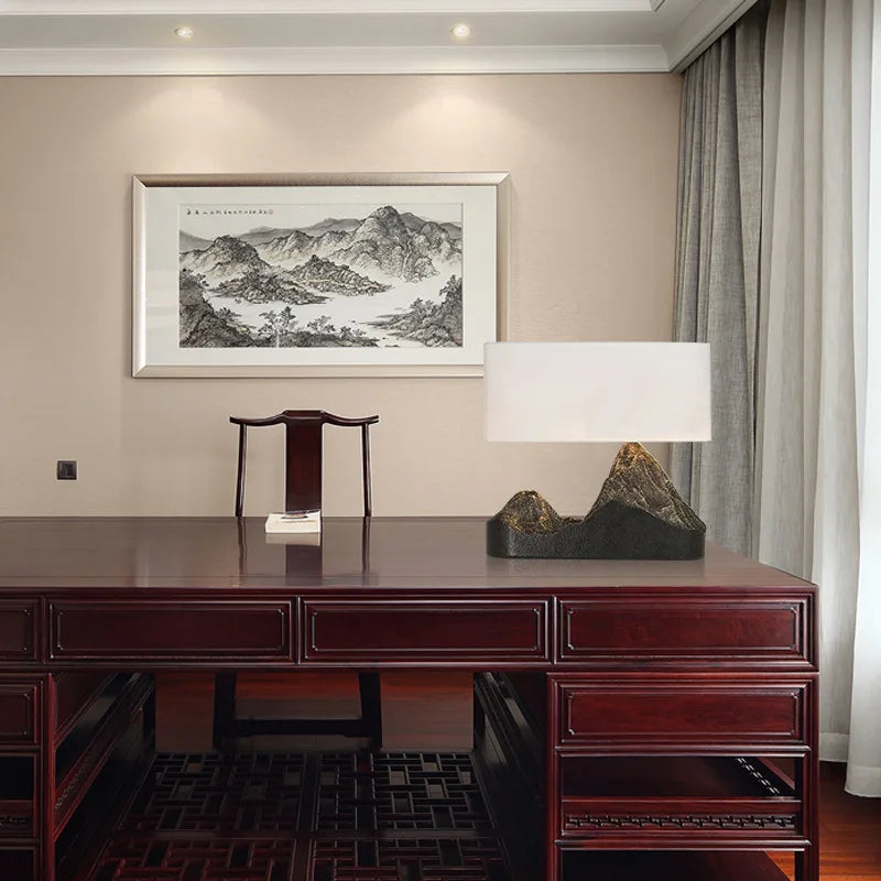 Chinese Creative Table Lamp For Living Room Home Decor With Resin Mountain Body Bedside Desk Lamp With White Fabric Lampshade